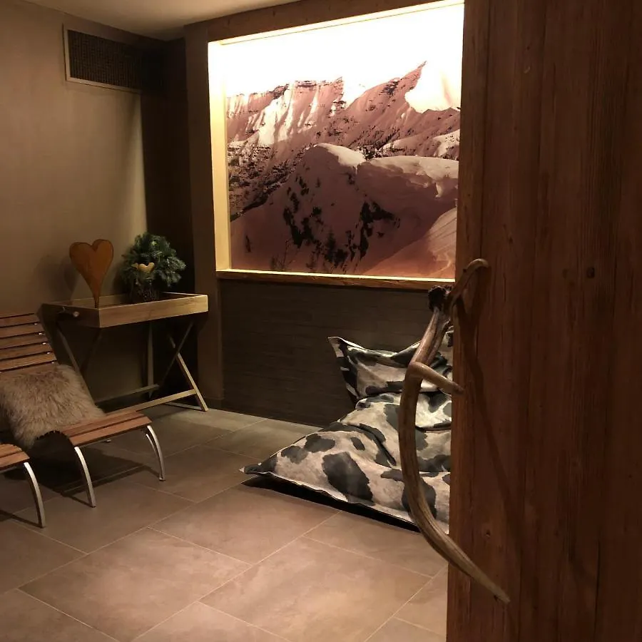 Hotel Vecchia Stazione Mountain Elegance Roana Italy